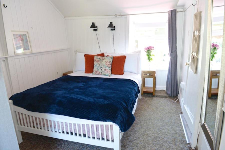 Corderry Farmhouse, Idyllic Cottage Amid 250 Acres Lisvernane 외부 사진